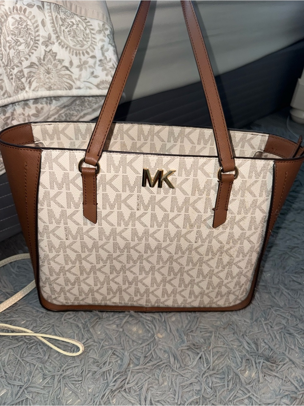 Michael Kors Beige & Brown Logo Tote & Matching Wallet